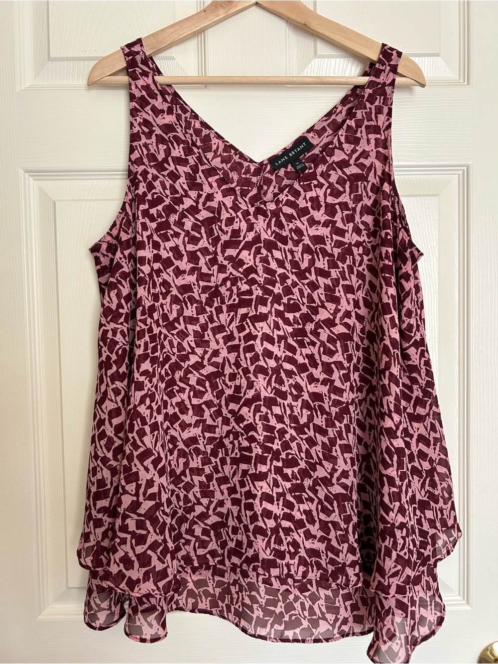 Lane Bryant Pink and Burgundy Abstract Sleeveless Tank